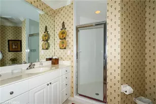 410 Flagship Dr, Naples, FL 34108 - Photo 23