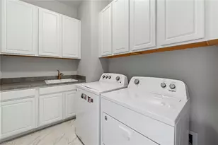 14756 Windward Ln, Naples, FL 34114 - Photo 29