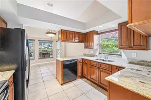 4796 Ganymede Ct, Naples, FL 34105 - Photo 11