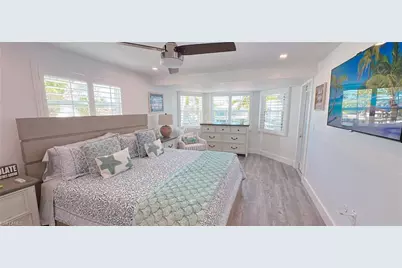 11 Palmview Blvd, Fort Myers Beach, FL 33931 - Photo 3