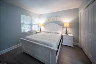 1086 Forest Lakes Dr, Naples, FL 34105 - Photo 11