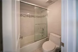 1086 Forest Lakes Dr, Naples, FL 34105 - Photo 17