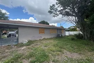2656 Dr Ella Piper Way, Fort Myers, FL 33916 - Photo 7