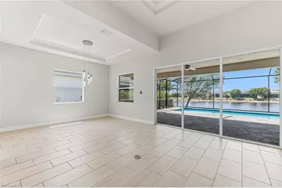 8957 Mustique Ln, Naples, FL 34114 - Photo 15