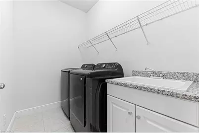 8957 Mustique Ln, Naples, FL 34114 - Photo 33