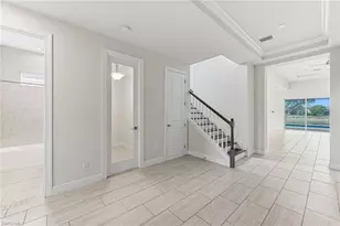 8957 Mustique Ln, Naples, FL 34114 - Photo 5