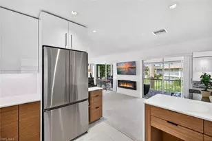 1549 Sandpiper St, Naples, FL 34102 - Photo 9