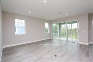 2626 Seychelles Cir, Naples, FL 34112 - Photo 7