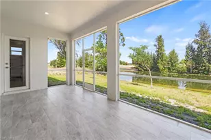 121 NE 8th Terrace, Cape Coral, FL 33909 - Photo 29