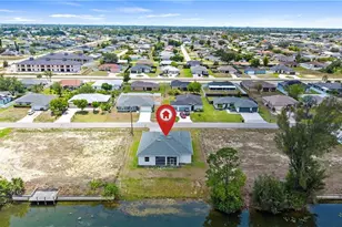 121 NE 8th Terrace, Cape Coral, FL 33909 - Photo 37