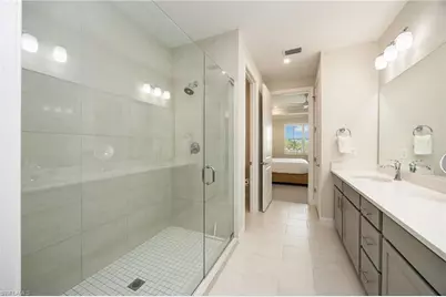 183 Indies Dr E #202, Naples, FL 34114 - Photo 11