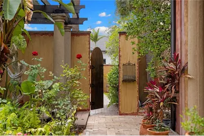 4213 Brynwood Dr, Naples, FL 34119 - Photo 11