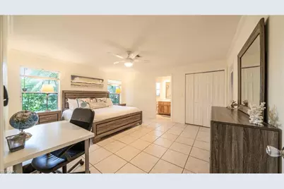 691 102nd Ave N, Naples, FL 34108 - Photo 7