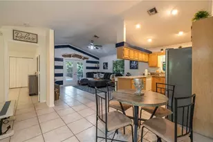 691 102nd Ave N, Naples, FL 34108 - Photo 5