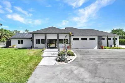 121 20th Ave NE, Naples, FL 34120 - Photo 3