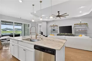 18104 Everson Miles Cir, North Fort Myers, FL 33917 - Photo 9