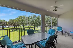 285 Cays Dr, Naples, FL 34114 - Photo 13