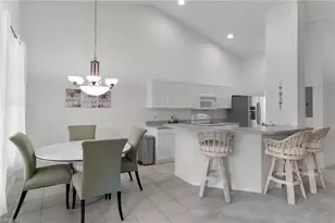 285 Cays Dr, Naples, FL 34114 - Photo 7