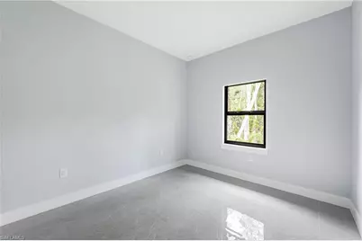 2677 62nd Ave NE, Naples, FL 34120 - Photo 17