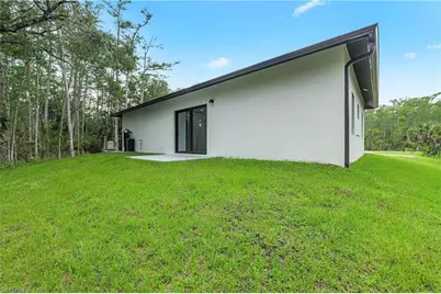 2677 62nd Ave NE, Naples, FL 34120 - Photo 33
