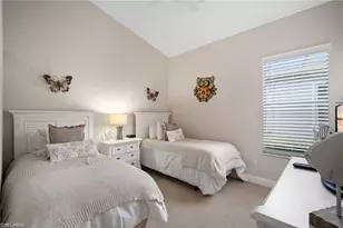8884 Mustang Island Cir, Naples, FL 34113 - Photo 15