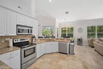 8884 Mustang Island Cir, Naples, FL 34113 - Photo 13
