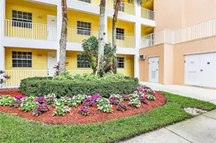 6816 Sterling Greens Pl, Naples, FL 34104 - Photo 7