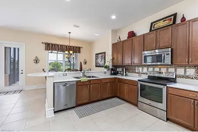 1966 Par Dr, Naples, FL 34120 - Photo 5