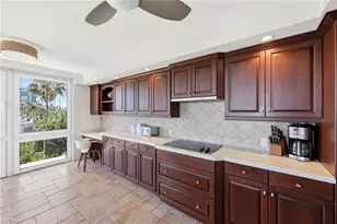 4031 Gulf Shore Blvd N, Naples, FL 34103 - Photo 23