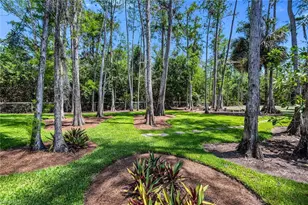 5330 Cherry Wood Dr, Naples, FL 34119 - Photo 23