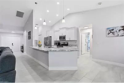 2907 18th St SW, Lehigh Acres, FL 33976 - Photo 17