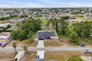2907 18th St SW, Lehigh Acres, FL 33976 - Photo 7