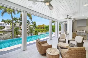 1888 6th St S, Naples, FL 34102 - Photo 15