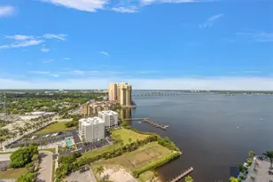 3000 Oasis Grand Blvd, Fort Myers, FL 33916 - Photo 11