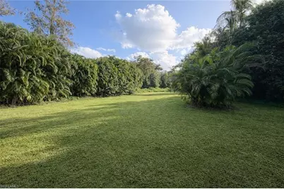 5202 Cypress Ln, Naples, FL 34113 - Photo 7