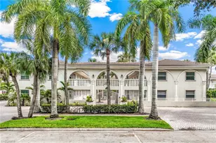 980 7th Ave S, Naples, FL 34102 - Photo 1