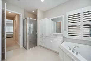 13736 Luna Dr, Naples, FL 34109 - Photo 15