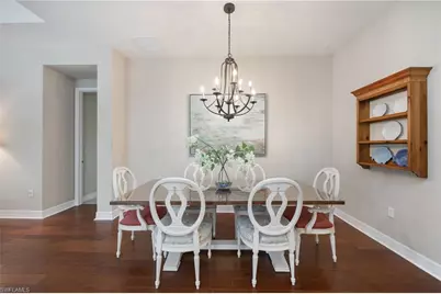 13736 Luna Dr, Naples, FL 34109 - Photo 7