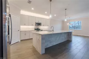 19712 Fox Grove Dr, Estero, FL 33928 - Photo 5