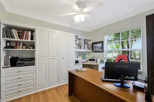 5877 3 Iron Dr, Naples, FL 34110 - Photo 5
