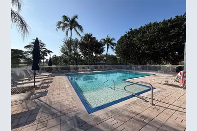 5877 Three Iron Dr #702, Naples, FL 34110 - Photo 23