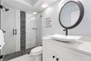 4975 Sandra Bay Dr, Naples, FL 34109 - Photo 19