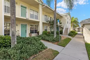 4975 Sandra Bay Dr, Naples, FL 34109 - Photo 3