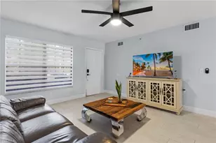 4975 Sandra Bay Dr, Naples, FL 34109 - Photo 5