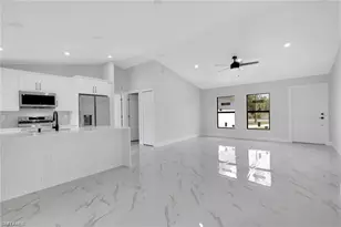 436 41st Ave NE, Naples, FL 34120 - Photo 9