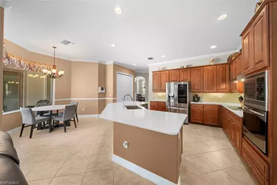 10053 Lions Bay Ct, Naples, FL 34120 - Photo 11