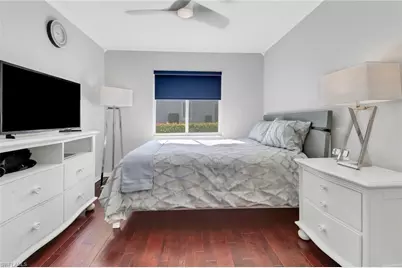 7477 Lourdes Ct, Naples, FL 34104 - Photo 15