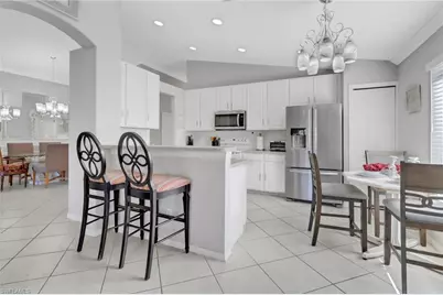 7477 Lourdes Ct, Naples, FL 34104 - Photo 9