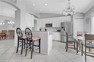 7477 Lourdes Ct, Naples, FL 34104 - Photo 9