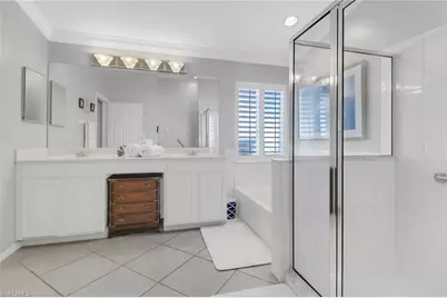 7477 Lourdes Ct, Naples, FL 34104 - Photo 17